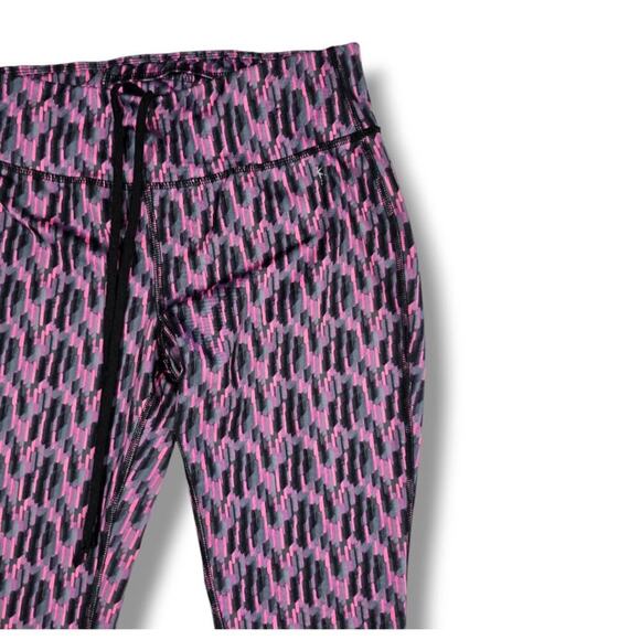 Danskin Women’s Pink Gray Activewear Yoga Capri Leggings – Size XS, Stretch Fit - Picture 4 of 8